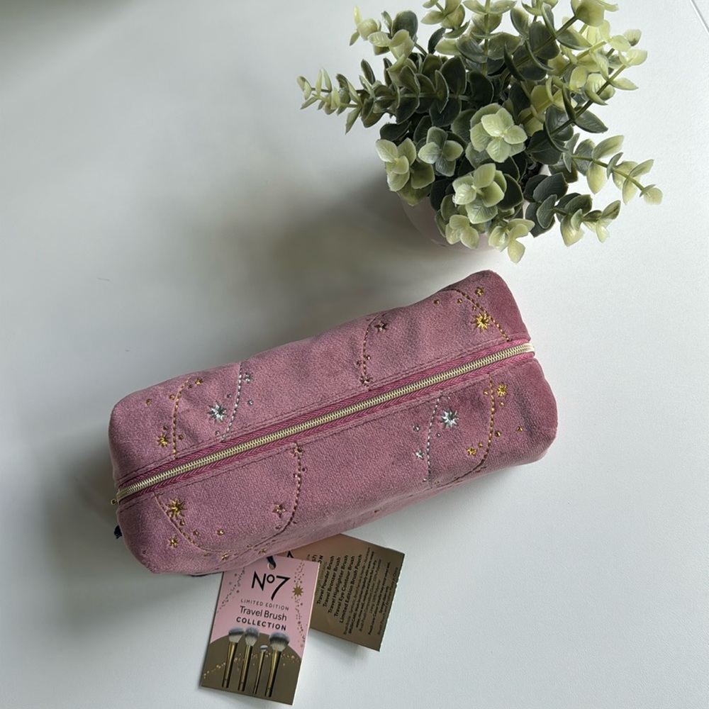 Travel Brush Collection no7 limited edition